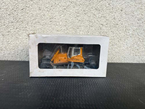 Miniature bulldozer liebherr - miniature,