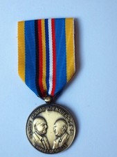 De gaulle: Médaille pendante