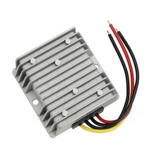 DC 12V à 13.8V régulateur de