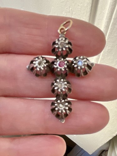 19eme très ancienne croix - ,
