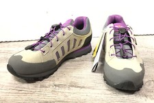 DESTOCKAGE NEUF CHAUSSURES DE RANDONNEE MARQUE KAYLAND GRISE EN 40 @ 140€ @ N63