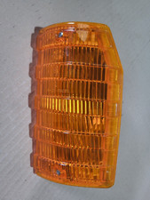 Feu clignotant avant gauche