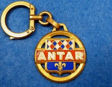 Porte-clés Key ring Augis - ANTAR - Logo années 60 - Métal émaillé -