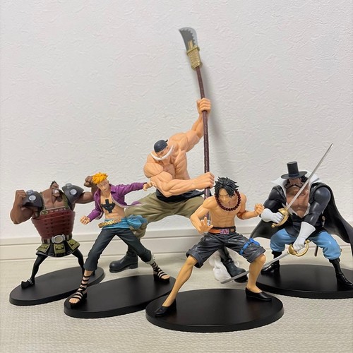 Figurines one piece barbe - figurines,
