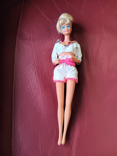 Très jolie barbie mattel - mattel, 1976