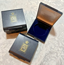 Boite pour ranger pièce Principauté Monaco (Musée des timbres et des monnaies)