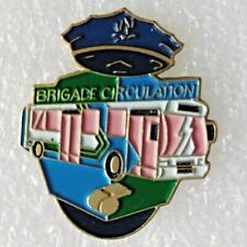 Pin's Pins lapel Pin AUTOCAR