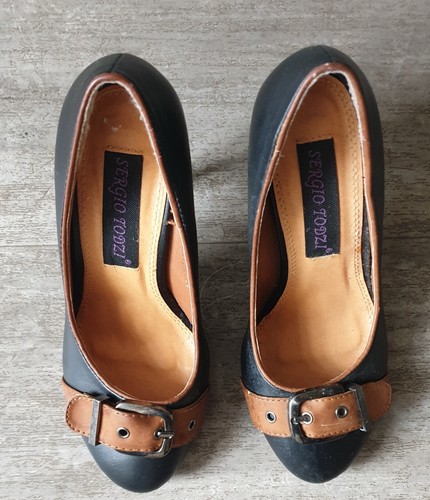 Escarpins talons hauts - , –
