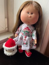 vêtement compatible poupée Mia de Nines d'Onil 30 cm