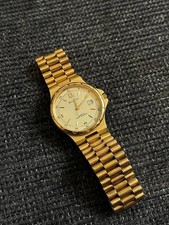 QUARTZ BULOVA MADE SWISS -