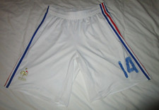 SHORT PORTE EQUIPE DE FRANCE DE FOOTBALL 2010 PAR LOUIS SAHA