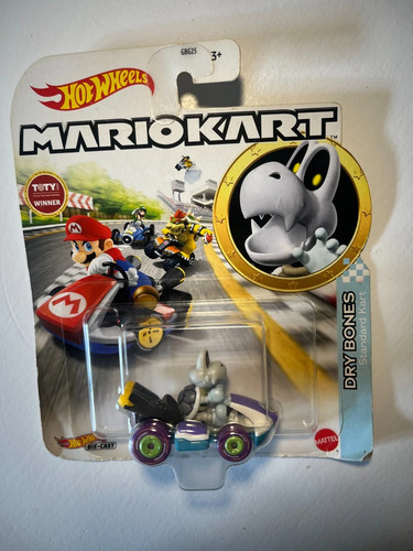 Hot wheels mario kart - hot, dry