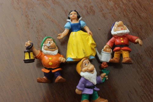 Jouets anciens blanche - ,