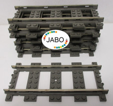 10 rails de chemin de fer Lego