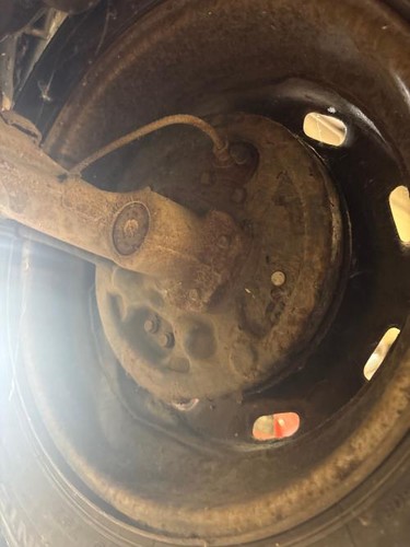 Tambour arriere droit peugeot - arriere,