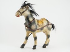 Cheval carton bouilli - , peint
