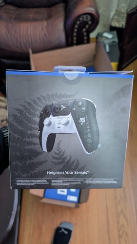 New sony ps5 dualsense - sony,