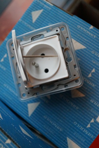 Legrand niloé prise t - prise, 2p+t