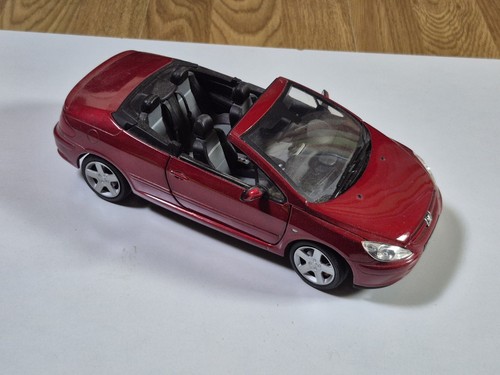 Voiture miniature peugeot - voiture,