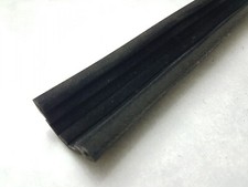 Joint guide vitre porte avant gauche Citroën jumper Peugot Boxer Ducato 2.2HDI