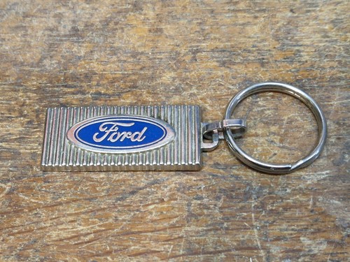 Porte clé ford vintage métal - clé,