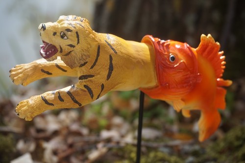 Sd09 figurines tigre poisson - figurines,