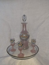 Service à liqueur en verre émaillé