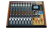 TASCAM Modèle 12 All-in-One