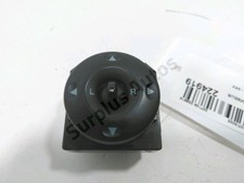 COMMANDE RETROVISEUR 935702C400OF HYUNDAI COUPE 2 phase 1 (01/2002 12/2004)