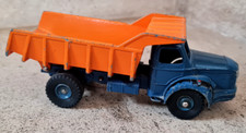 34- Dinky Toys Berliet Benne