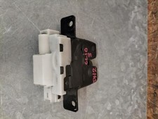 Serrure de coffre RENAULT CLIO 3 PHASE 2 8200947699