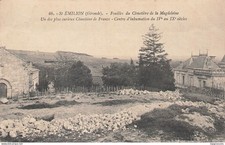 33 Saint Émilion les fouilles du cimetière de la Magdeleine 114781