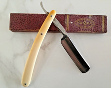 Ancien rasoir   FAMEX coiffeur