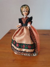 Poupée de collection