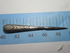 Ancien Poinçon de couture/ broderie ancien en métal /French Sewing Stiletto