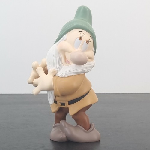 Disney snow white bashful - snow,