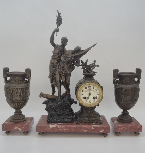 Garniture cheminée départ - cheminée, le