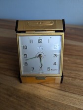 Très beau reveil de voyage