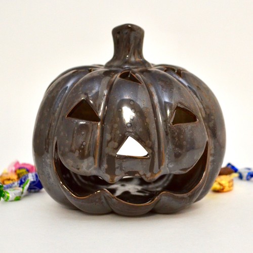 Domain bronze ceramic - domain,