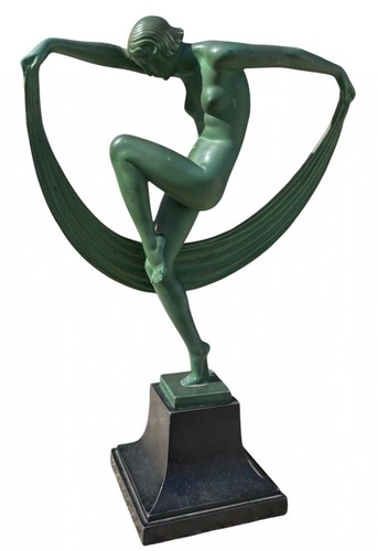Danseuse drapé signée - au,