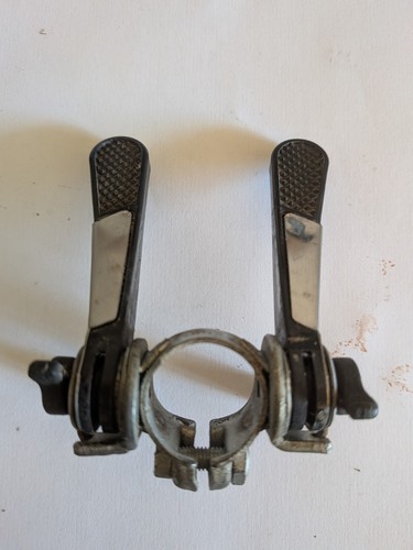 Manettes double dérailleur