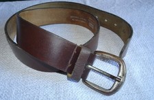 Belle ceinture homme Levi's en cuir marron épais avec boucle métal