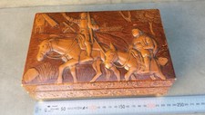 Ancienne boite à cigares musicale revêtement cuir décor DON QUICHOTTE