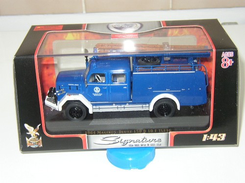 Signature magirus deutz - -signature, 150d
