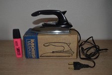 Jouet ancien - Fer à repasser ARENE MORS Ménager -Vintage Années 70 (Testé)