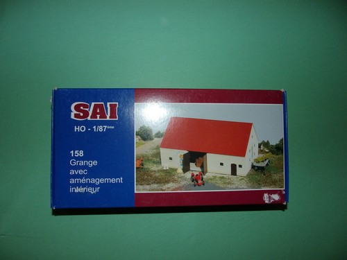 Sai maquette à - *,