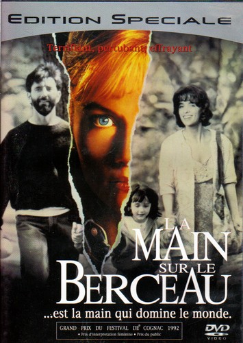La main sur le - main,