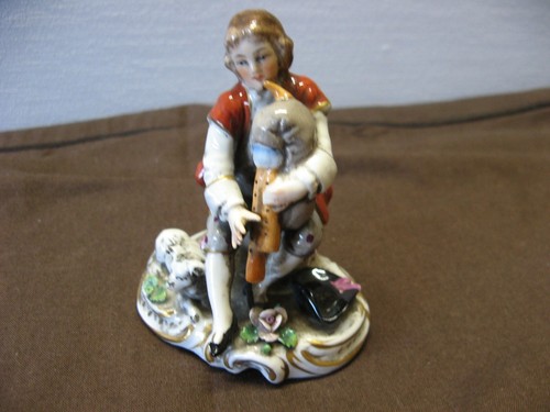 Très belle figurine - , en