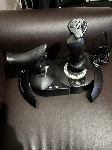 Thrustmaster flight hotas - t-flight,