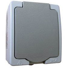 Prise étanche en saillie 2P+T